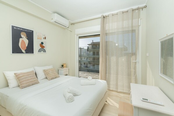 Apartment | 2 bedrooms, blackout drapes, free WiFi - Blanco Apartment by A&D Properties (Markopoulo Mesogaias)