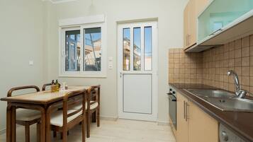 Appartamento | Cucina privata | Frigorifero con congelatore, forno, piano cottura, lavastoviglie