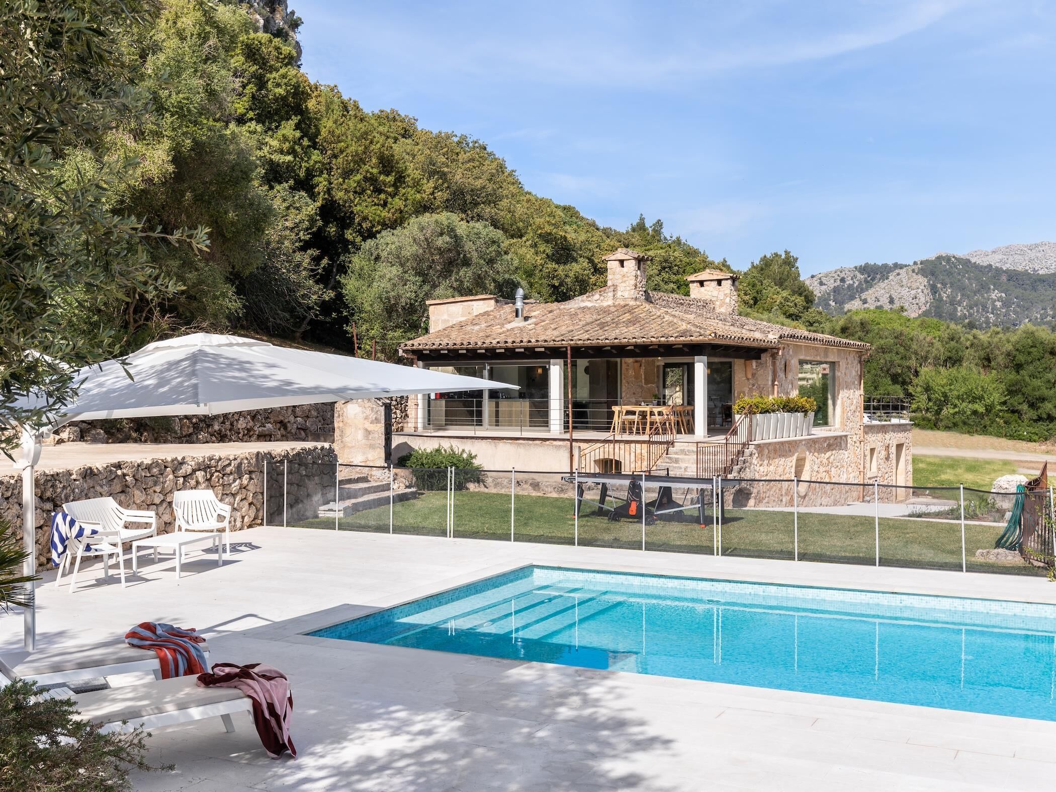 Finca Es Costes - Fantastic 4 bedroom family villa near Pollensa