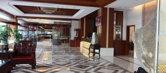 Baimei Zhubao Hot Spring Hotel