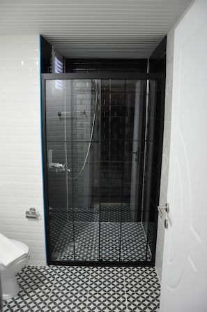 Chambre Standard Double ou avec lits jumeaux | Salle de bain