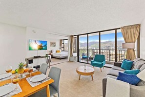 Smart TV - 21Fl Beautiful Mountain Views + Parking Included (Honolulu)