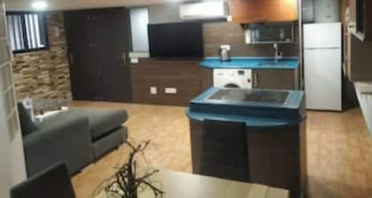 APT 3 DELUXE 3 ROOMS