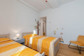 3 camere, ferro/asse da stiro, accesso a Internet, lenzuola
