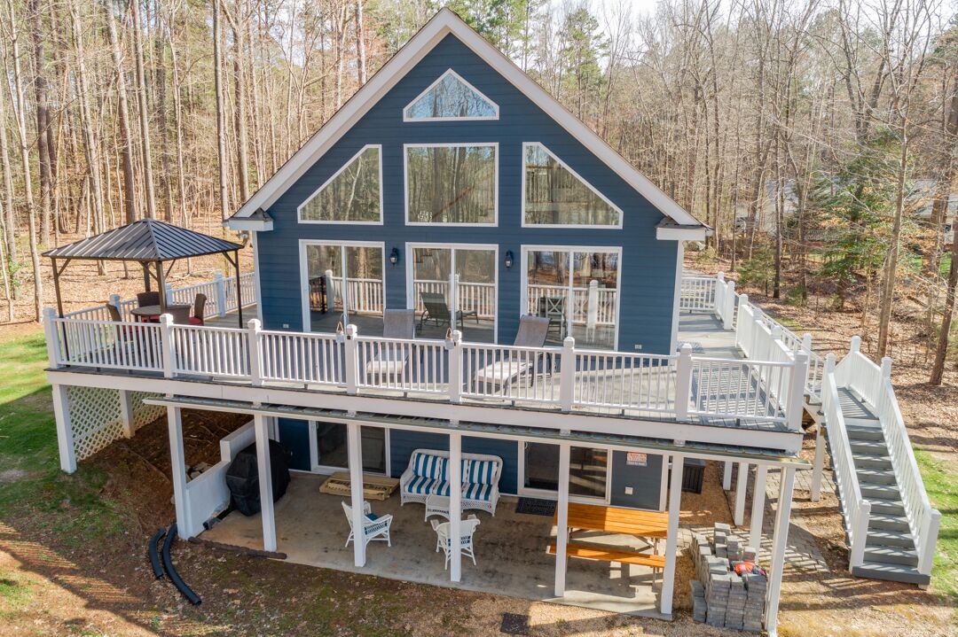Cozy Cove at Lake Gaston