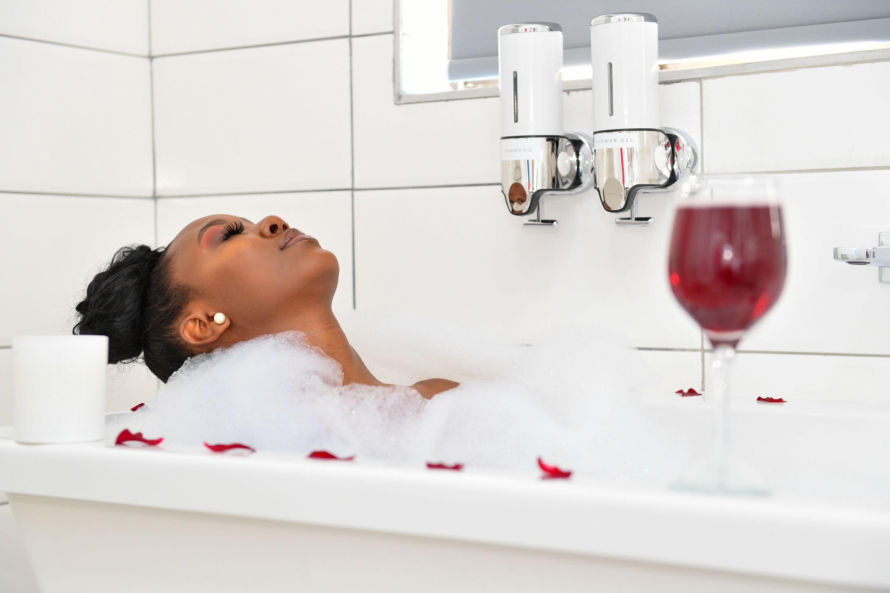 Appartamento Executive, 3 camere da letto, non fumatori, vista città | Bagno | Asciugacapelli, asciugamani, sapone, shampoo