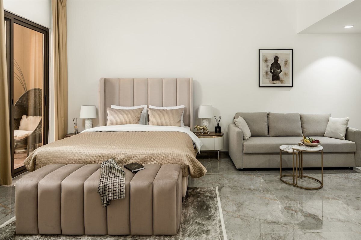 1 bedroom, premium bedding, in-room safe, desk
