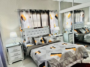 3 chambres, fer et planche à repasser, Wi-Fi gratuit, draps fournis