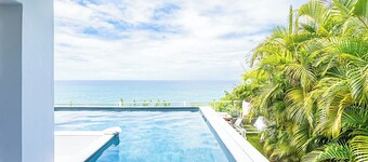 Stunning sea view villa 