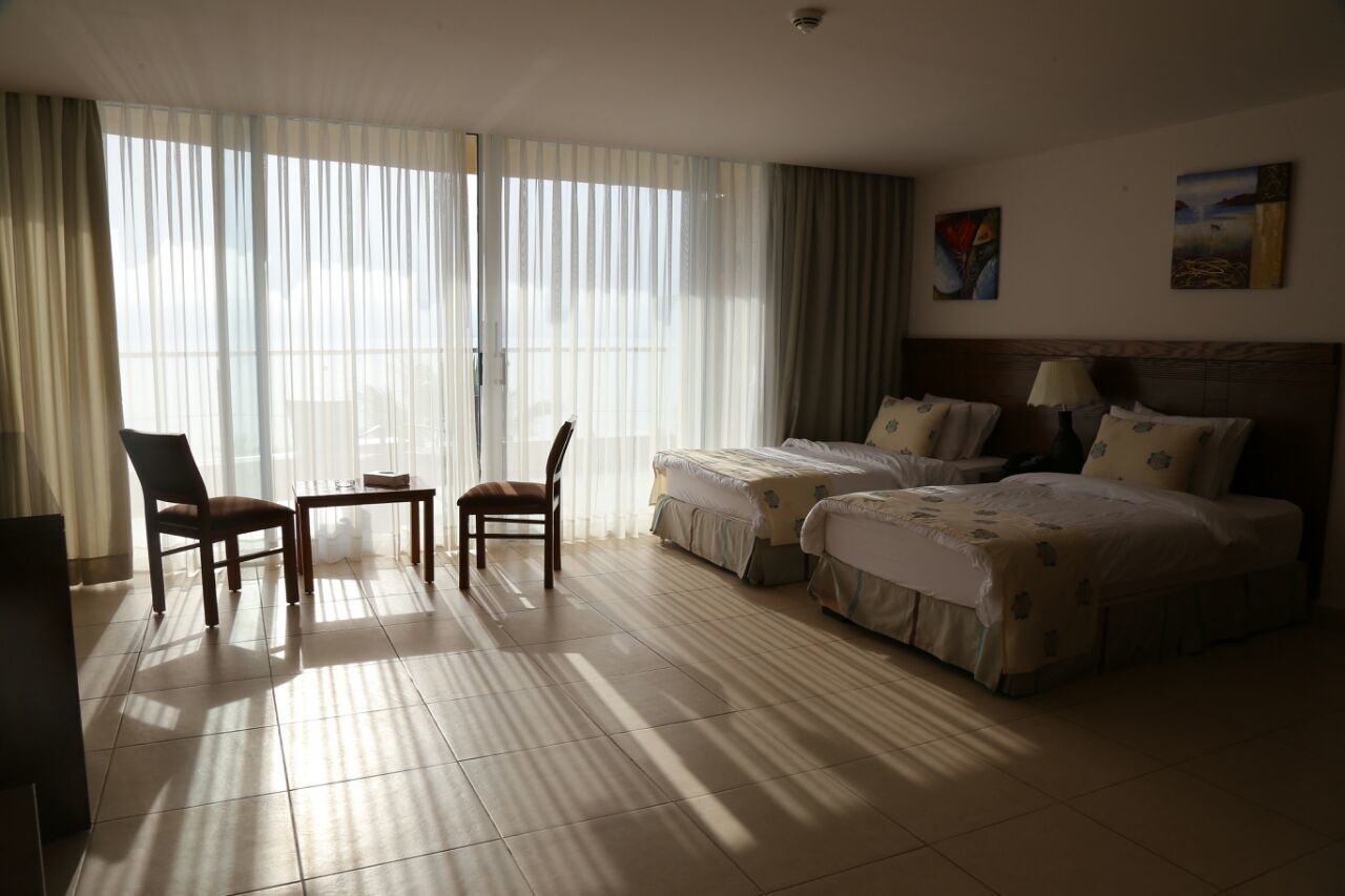  O Beach Hotel & Resort