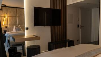 Classic Double Room, Private Bathroom