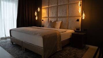 Deluxe Double Room, Private Bathroom
