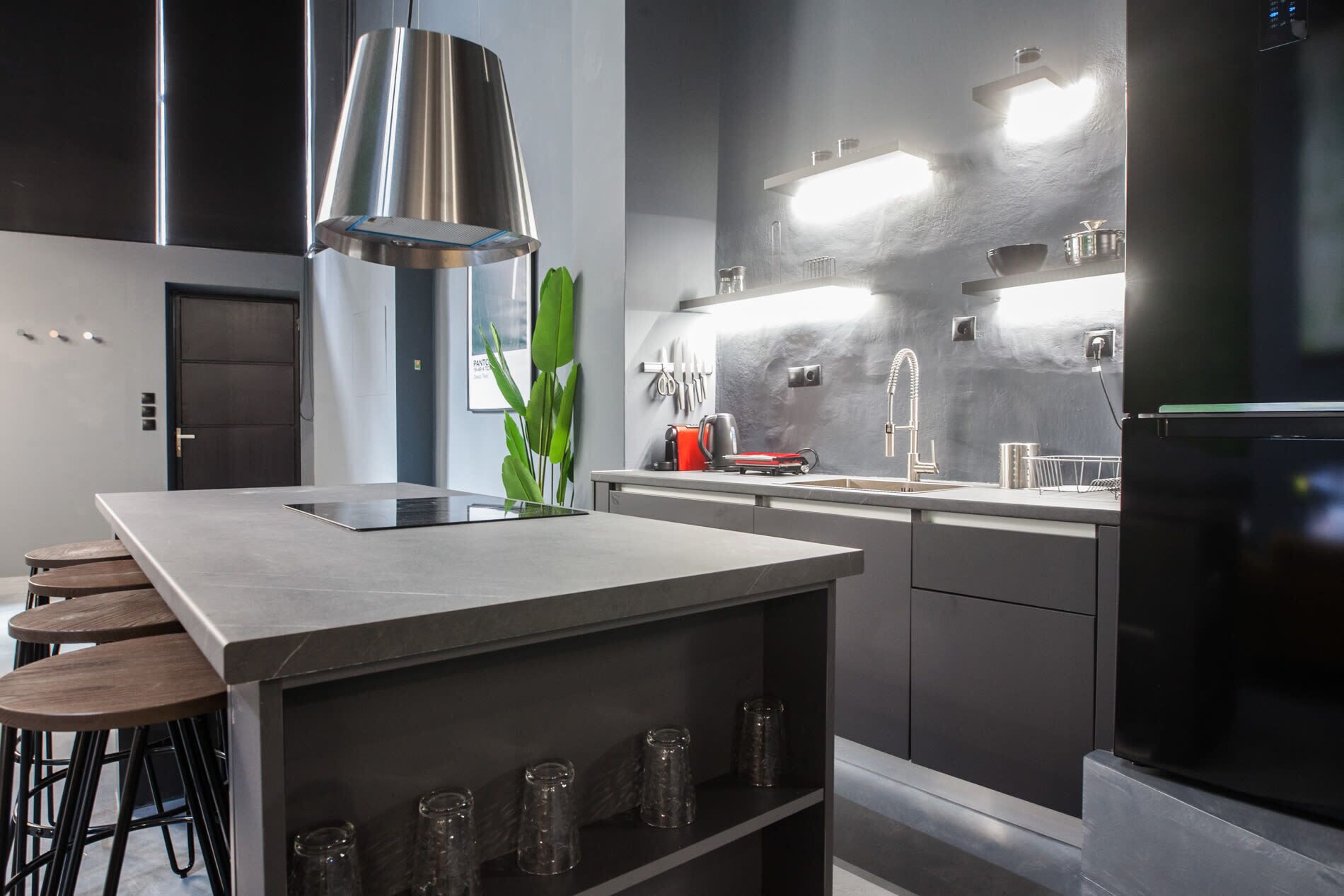 Apartment | Private kitchen | Full-size fridge, oven, stovetop, toaster