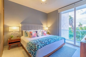 2 chambres, fer et planche à repasser, Wi-Fi gratuit, draps fournis