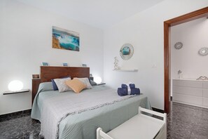 2 camere, ferro/asse da stiro, Wi-Fi gratuito, lenzuola