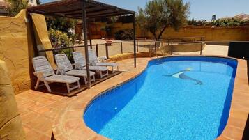 Opvarmet pool