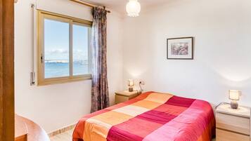 2 chambres, draps fournis