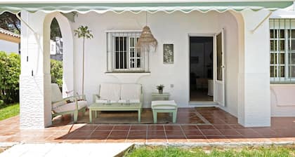 Villa "Percebes" mit privatem Pool, privater Terrasse und WLAN