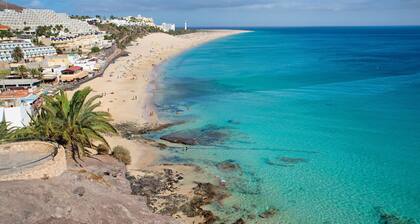 Ferienhaus "Mar y Luz" mit Meerblick, privater Terrasse & WLAN