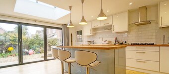 The Rock House -  a family house that sleeps 8 guests  in 3 bedrooms