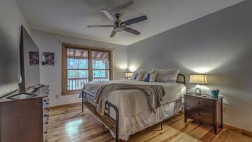 4 chambres, bureau, fer et planche à repasser, Wi-Fi gratuit