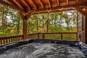 مغطس سبا خارجي