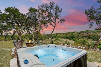 Bungalow on the Bluff | Hot tub, Pet Friendly!