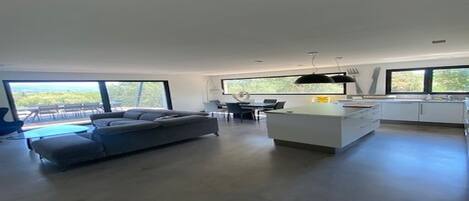 スマートテレビ