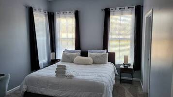 4 habitaciones, cuna de viaje, wifi y ropa de cama