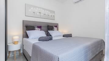 2 bedrooms, free WiFi, bed sheets