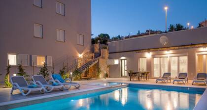 Haus Quadro mit fantastischem privatem Pool