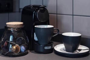 Coffee and/or coffee maker - Houmi Orzán - Apt. Rosalia de Castro (A Coruña)