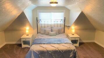 3 chambres, fer et planche à repasser, Wi-Fi gratuit, draps fournis