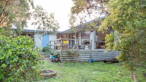 Terrace/patio - The Sandy Shack, Sandy Point (Sandy Point)
