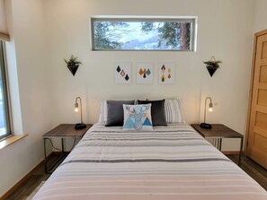 2 室のベッドルーム、WiFi、ベッドシーツ
