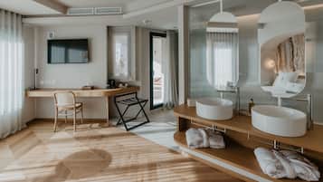 Televisor de pantalla plana de 40 polzades amb canals per satèl·lit