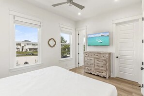 5 bedrooms, iron/ironing board, WiFi