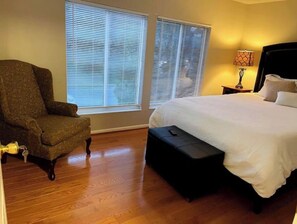 5 chambres, fer et planche à repasser, Wi-Fi gratuit, draps fournis