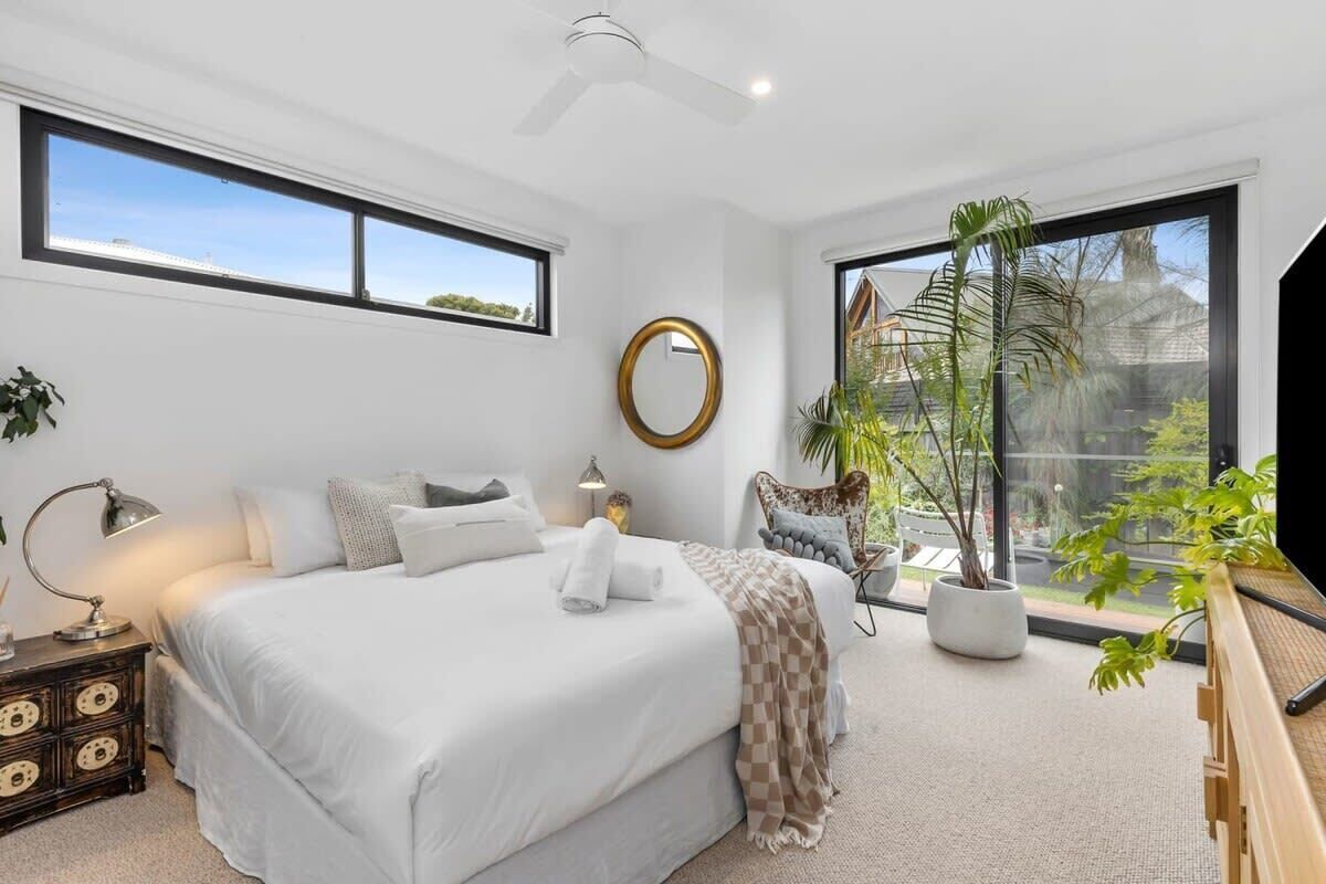 3 室のベッドルーム、アイロン / アイロン台、旅行用ベビーベッド、WiFi