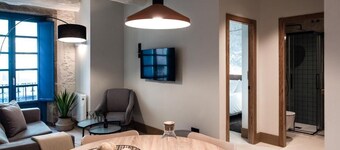 Houmi Orzán - Apt. Emilia Pardo Bazan