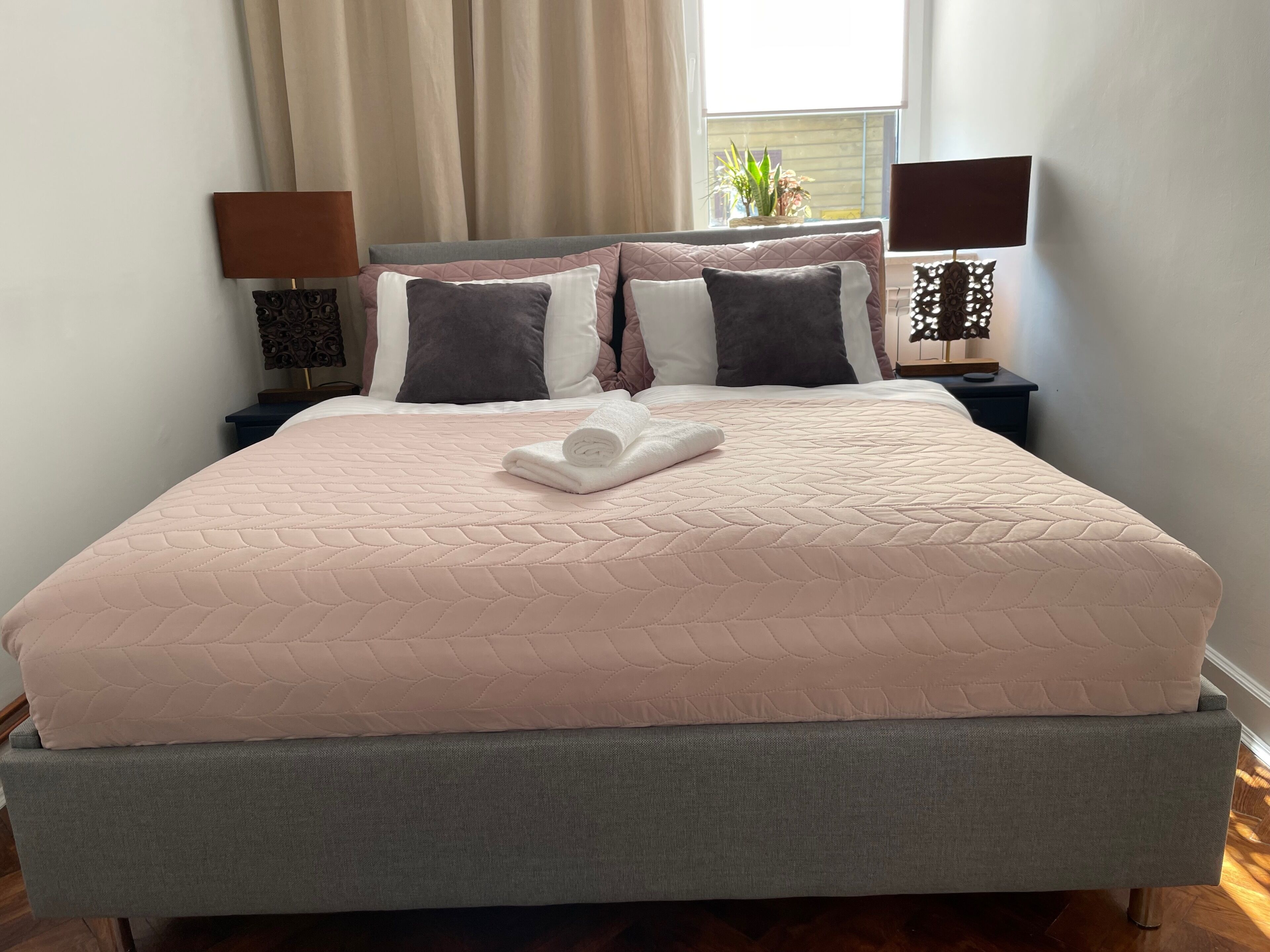 1 bedroom, WiFi, bed sheets