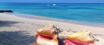  Grand Turk Island