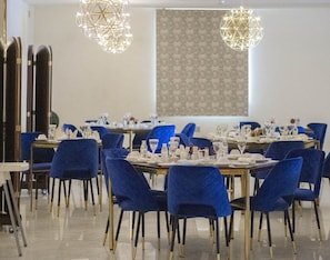Restaurant - Gorash Hotel  (Khamis Mushait)
