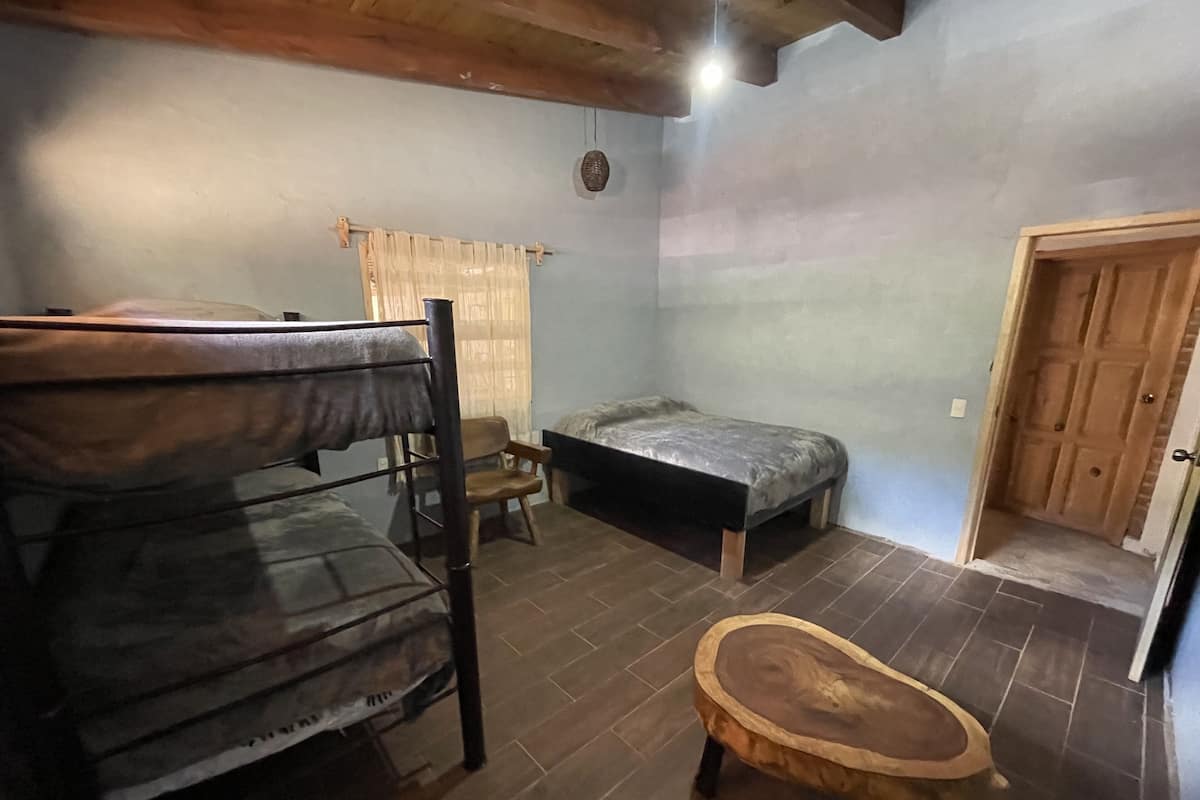 Basic Cabin (Basic cabin 20 personas) | Bed sheets