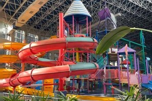 Children’s area - Xiuhe Hot Spring Holiday Hotel (Xiushui)