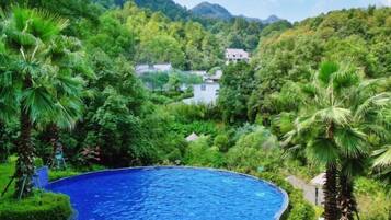 Piscina al aire libre