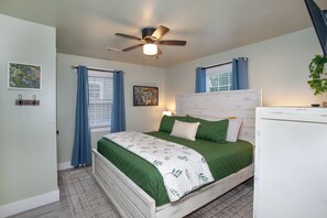 2 bedrooms, desk, iron/ironing board, travel cot