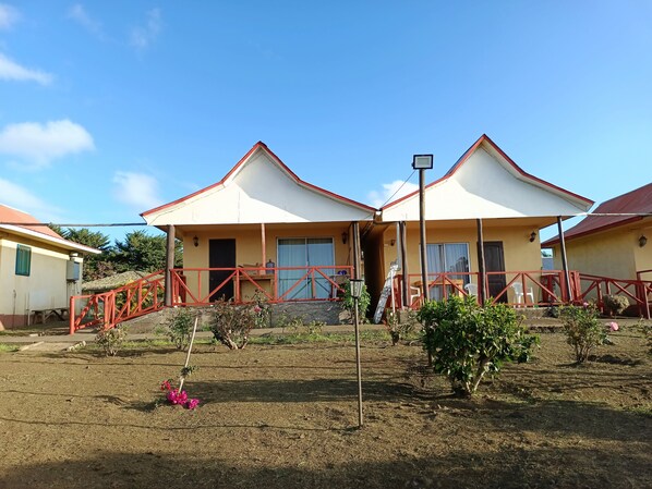 Front of property - Cabañas Te Pito Kura (Hanga Roa)