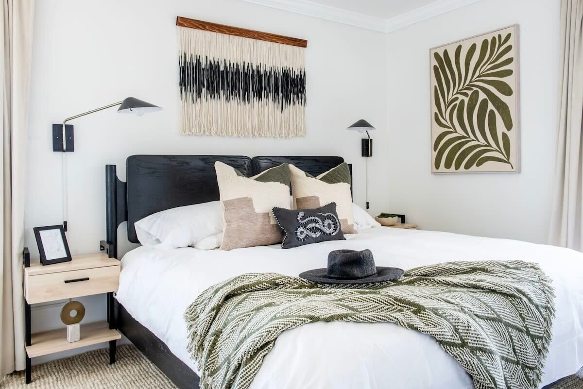 2 slaapkamers, een strijkplank/strijkijzer, wifi, beddengoed