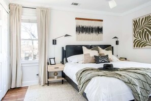 2 bedrooms, iron/ironing board, WiFi, bed sheets - Rook's Corner (Atlanta)